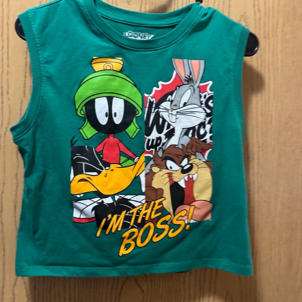 Looney Tunes crop top size XS